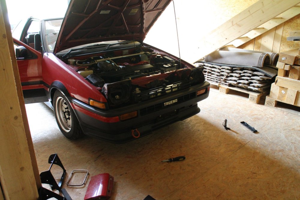 [Image: AEU86 AE86 - JDM GT-Apex Trueno in the Alps #]